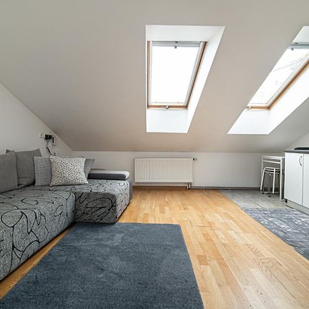 Vilnius Old Town Happiness Apartment Exterior photo